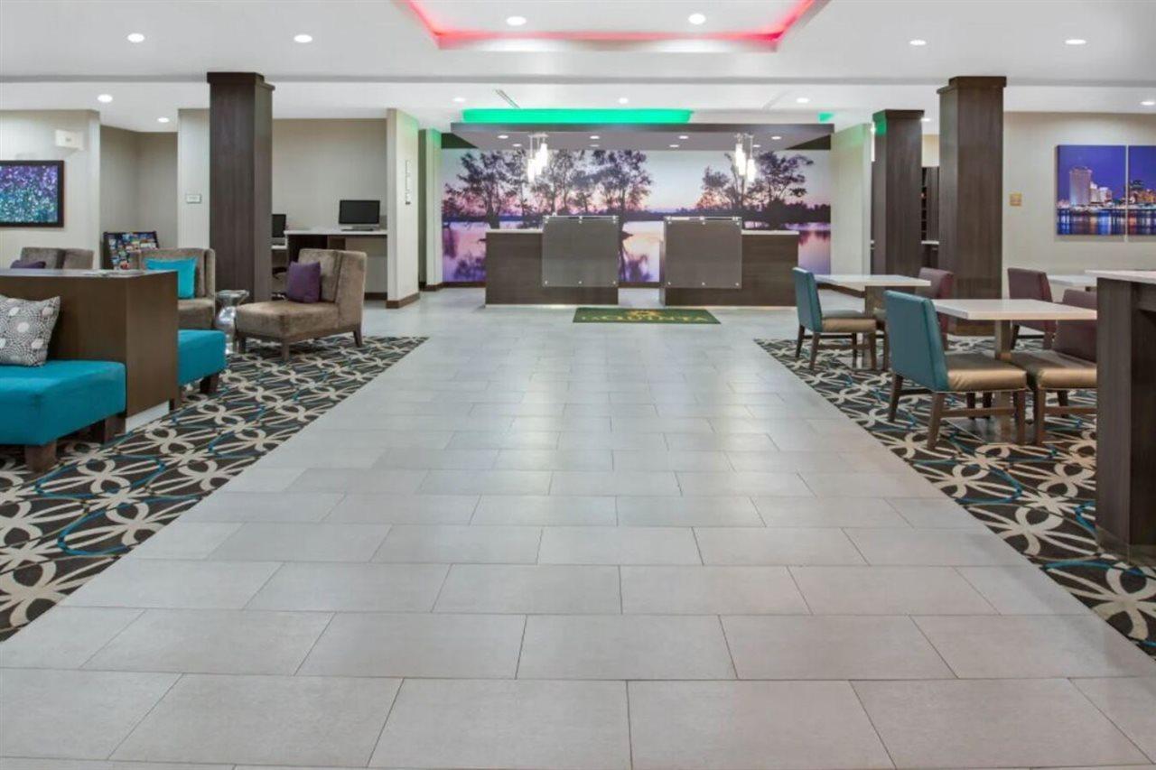 La Quinta By Wyndham Lake Charles - Westlake Bagian luar foto
