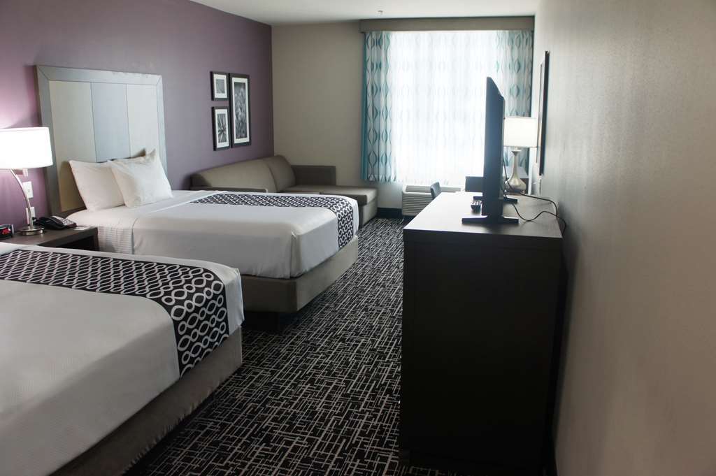 La Quinta By Wyndham Lake Charles - Westlake Ruang foto