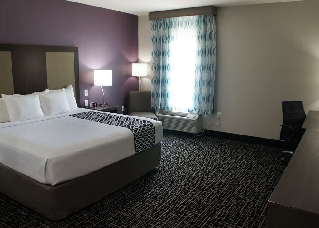La Quinta By Wyndham Lake Charles - Westlake Ruang foto